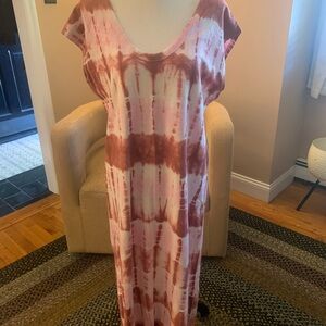 Universal Thread Tie-Dye Maxi Dress in Pink and Brown